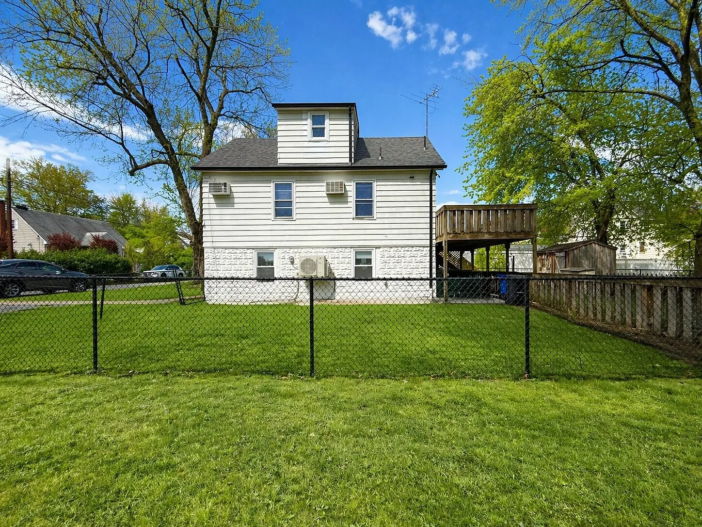 4 bed, 1250 sqft, $3,500 — Photo 3
