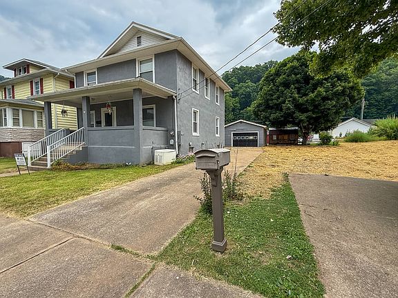 2nd image of 106 Lee St