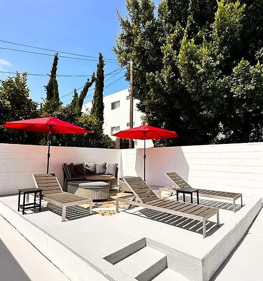 5757 Agnes Ave — Photo 7
