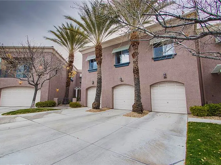 9116 Vista Greens Way — Photo 21