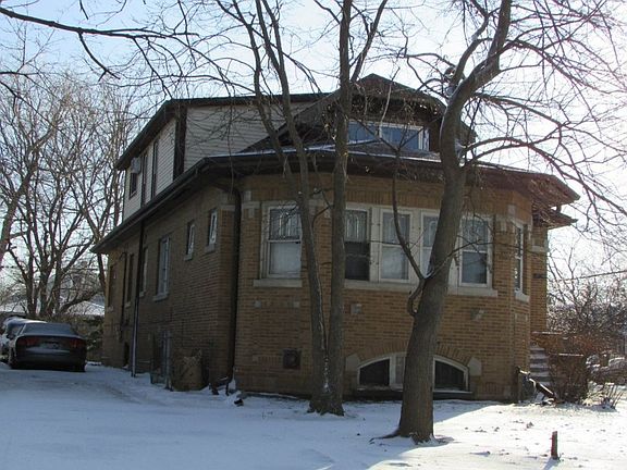 3rd image of 1839 S 2nd Ave