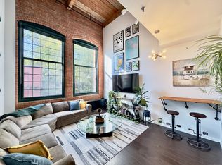 25 Grand St APT 211, Norwalk, CT 06851