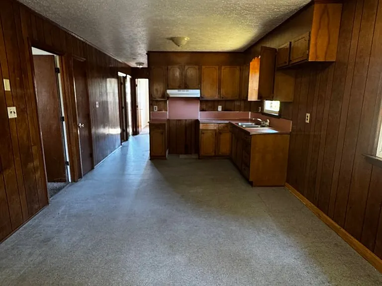 1416 Lenoir Dr — Photo 9