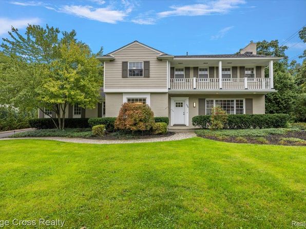 330 N Cranbrook Cross Rd
