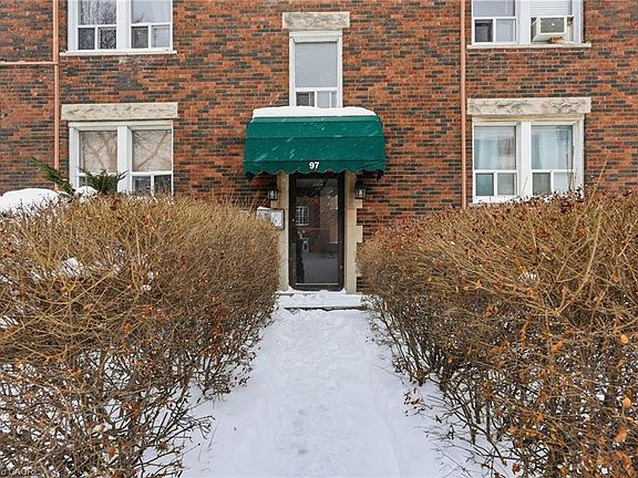 3rd image of 97 Connaught Ave S #10