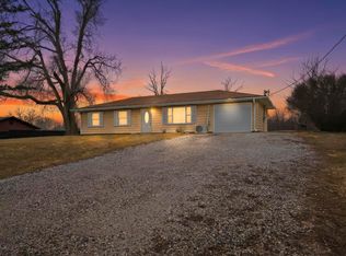 755 E Wendell Jacob Ave, Angola, IN 46703