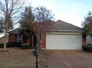 5388 Milton Ridge Dr, Arlington, TN 38002