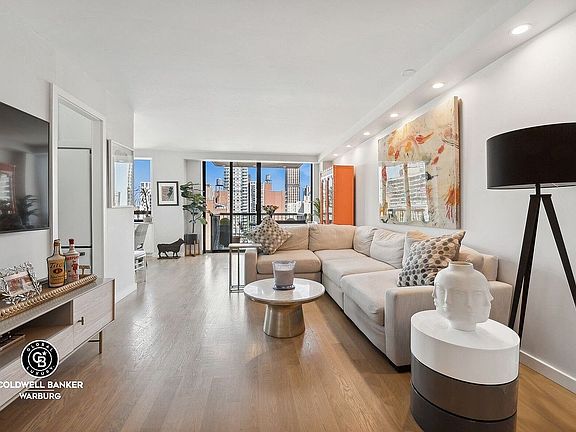 2nd image of 171 E 84th St APT 16C