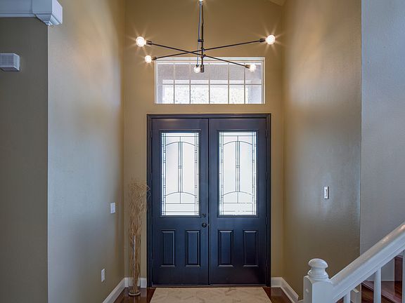 2nd image of 3008 Savannah Oaks Cir