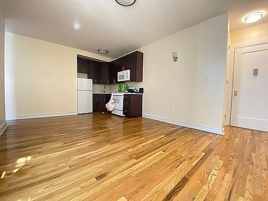 1st image of 89 Crooke Ave APT 2I