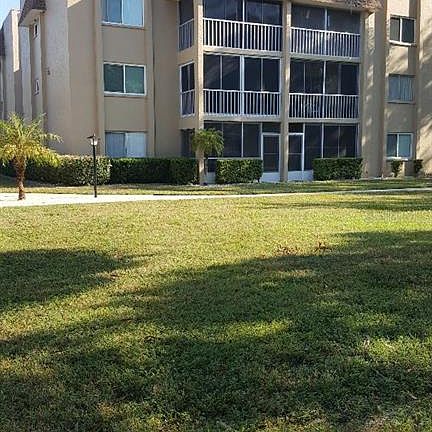 3rd image of 1310 Glen Oaks Dr E Unit 281E
