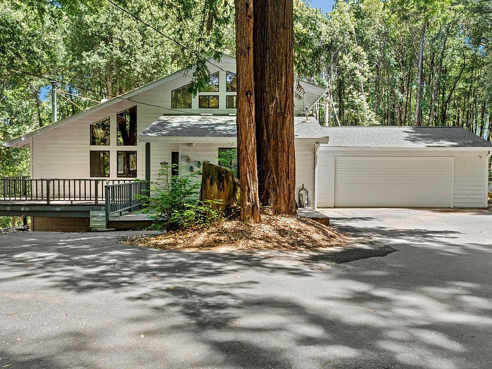 1st image of 1513 Camellia Place
