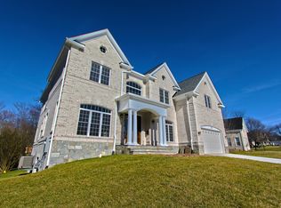 5730 Walcott Ave, Fairfax, VA 22030