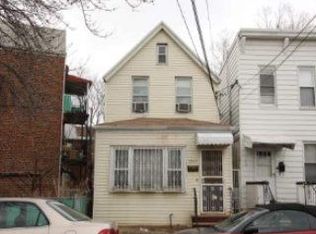 5807 Seabury St, Elmhurst, NY 11373