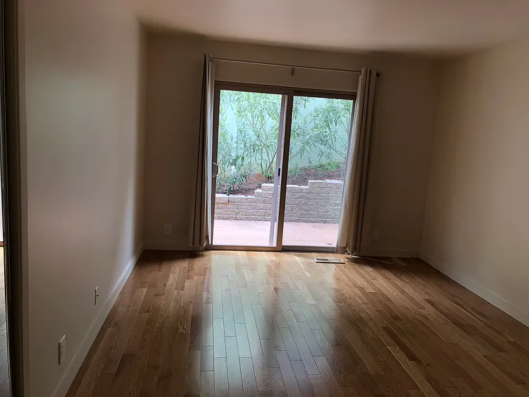 845 Reichert Ave #1 — Photo 2