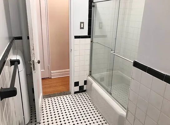 Rented by RealTegrity NY LLC | media 35