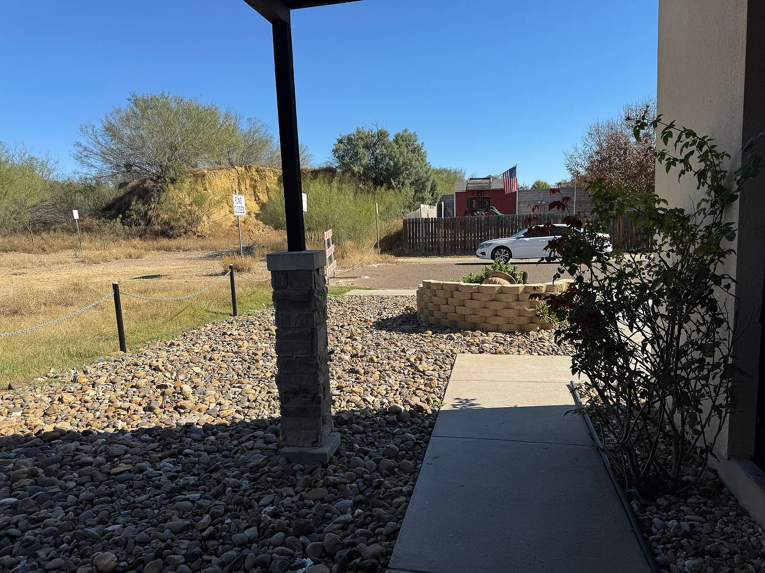 3 bed, 2.5 bath, 1707 sqft, $1,700 — Photo 3