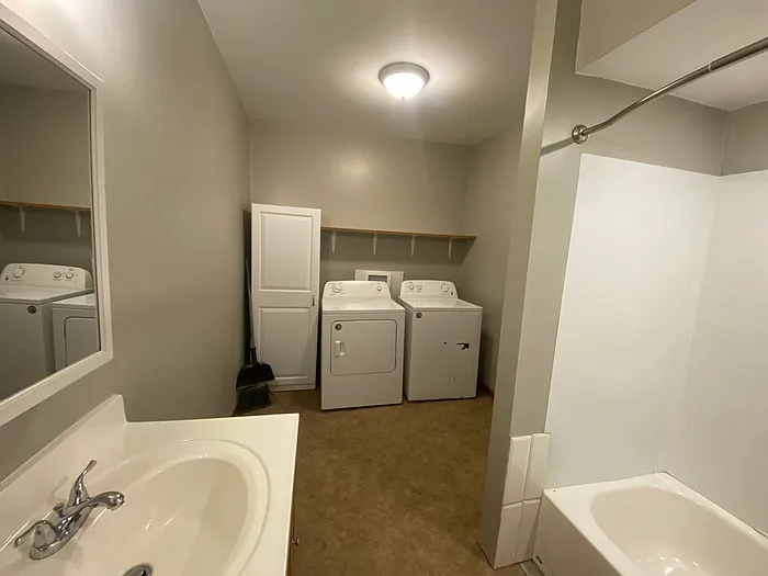 717 Alexandria St #LEFT — Photo 8