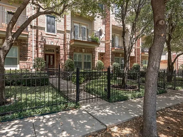 3610 Gillespie St APT 11, Dallas, TX 75219