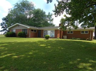10121 Winternheimer Rd, Wadesville, IN 47638