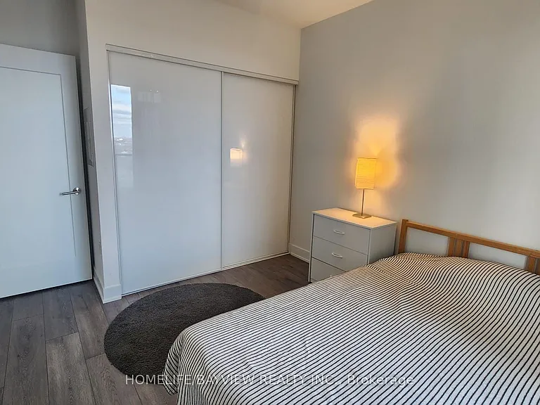 575 Bloor St E #2704 — Photo 11