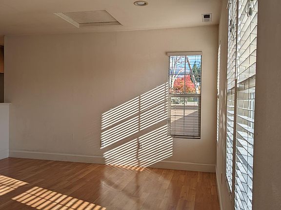 3rd image of 3210 Amaro Ln