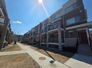 240 Lagerfeld Dr #15, Brampton, ON