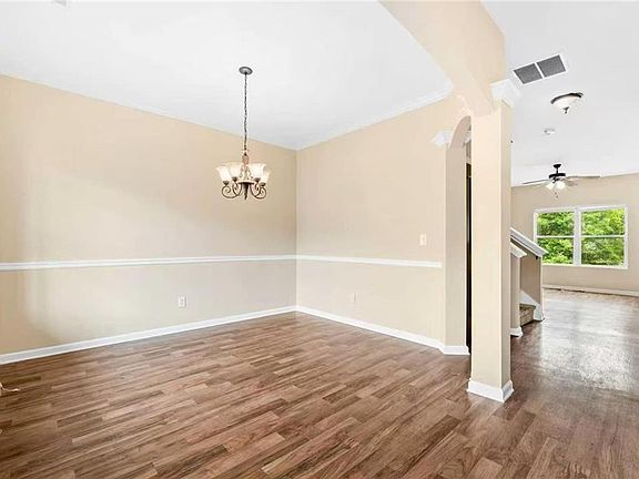 4th image of 2238 Newbury Oaks Dr