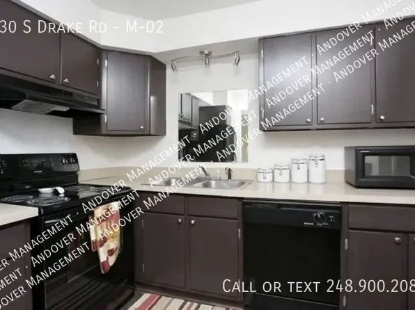 330 S Drake Rd, Kalamazoo, MI