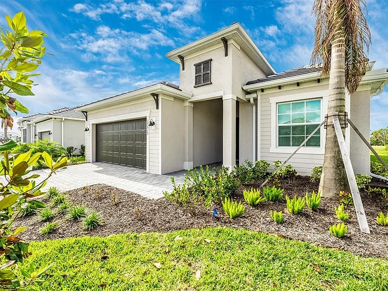 17617 Santorini Ct — Photo 1