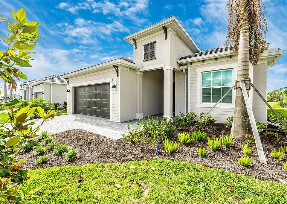 17617 Santorini Ct