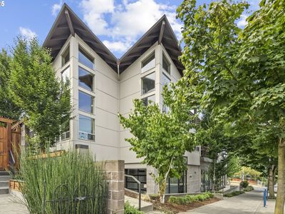 512 SE 60th Ave APT 206, Portland, OR, 97215