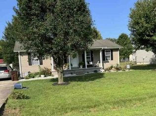 276 10th Ave, Clay City, KY 40312