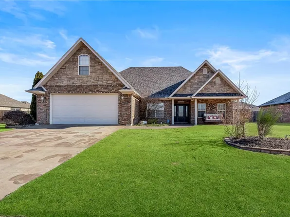 590 N Ray St, Pea Ridge, AR 72751