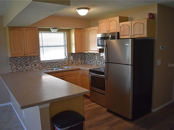 2nd image of 5019 Chancellor St NE