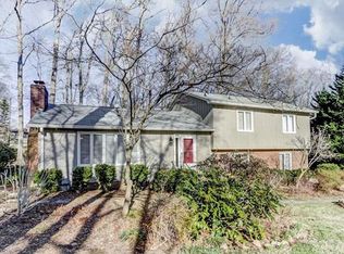 7101 Applecross Ln, Charlotte, NC 28215