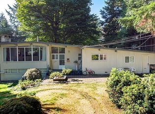 2955 Starlight Way, Coquitlam, BC V3C3P4