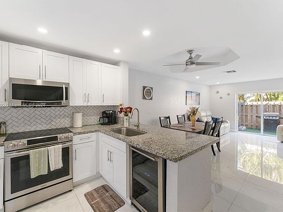 3rd image of 14101 SW 120th Ct #1-16