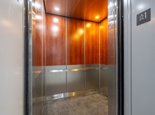 533 Greenwich St APT 3C, Hempstead, NY 11550