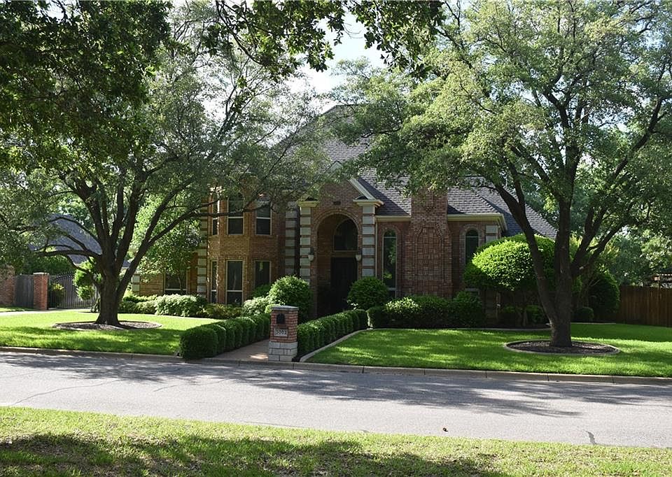 1st image of 3002 Glendale Dr