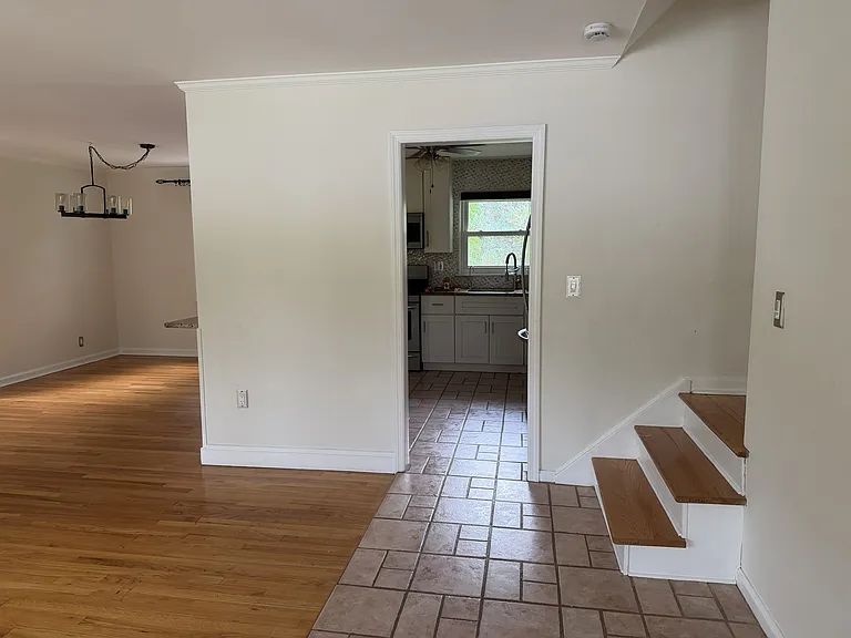 2 Dogwood Ter — Photo 6