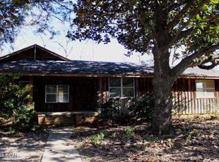 3962 Yates Settlement Rd, Caryville, FL 32427