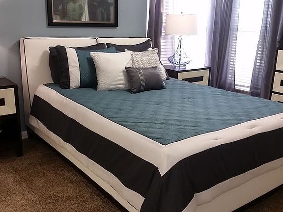 4th image of 5777 Folkstone Ln