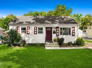 963 Campbell St, Joliet, IL 60435