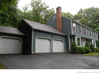 344 Old Woodbury Rd, Southbury, CT 06488