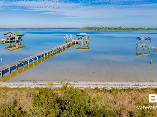 4823 Bay Cir, Gulf Shores, AL 36561