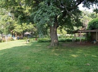 905 S Trail Ridge Dr, Independence, MO 64050