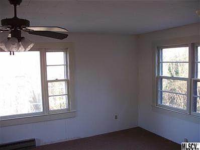 3rd image of 317 N Davis Ave