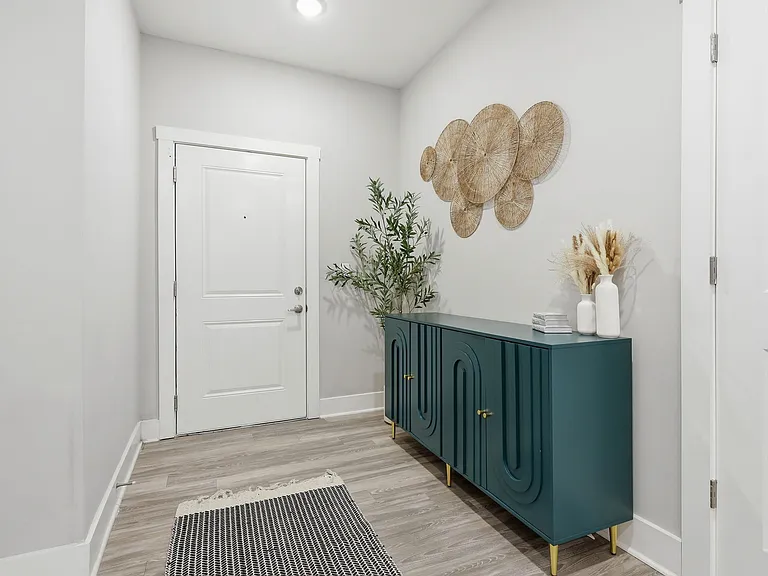 Pine Reserve Apartments — Photo 15