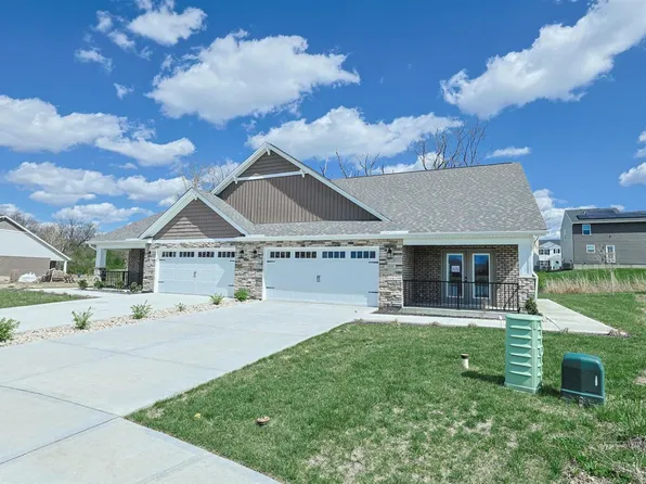 5019 Waterford Ln, Middletown, OH 45042